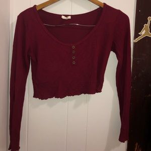 maroon long sleeve crop top
